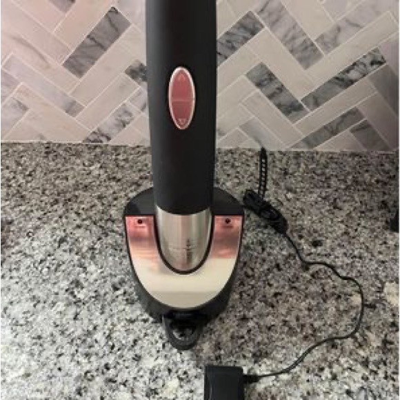 Cuisinart Electric Wine Opener - Picture 2 of 5